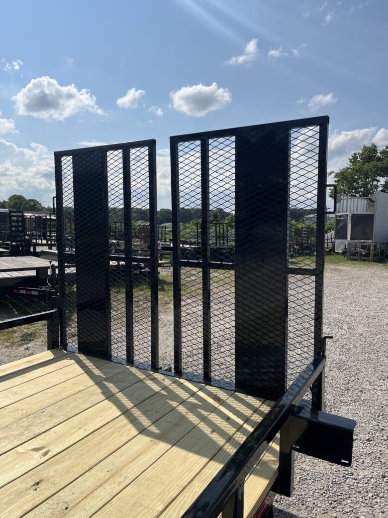 77x16 Tube Utility w/ 2pc. gate w/ ramps