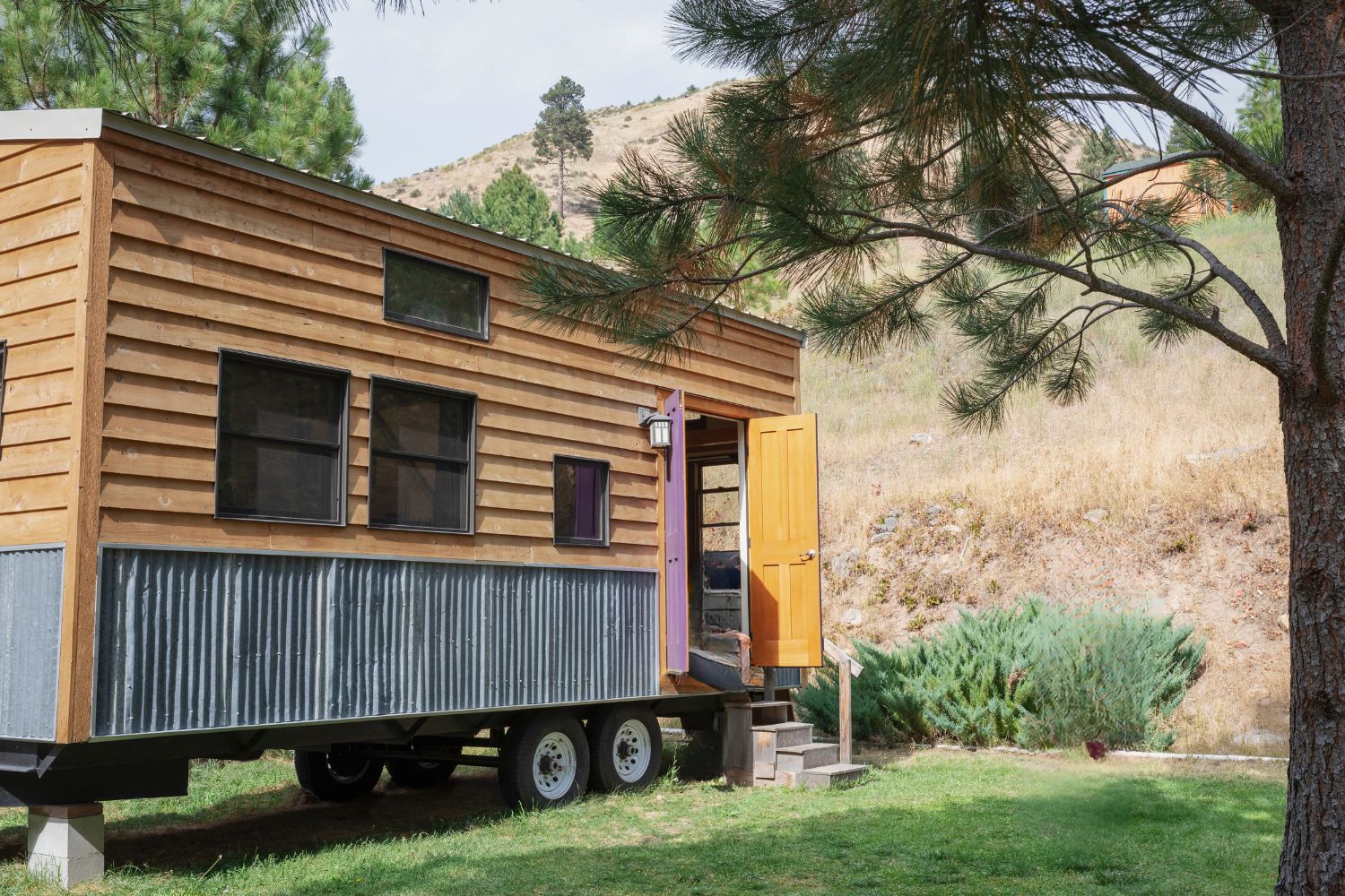 tiny trailer house exterior